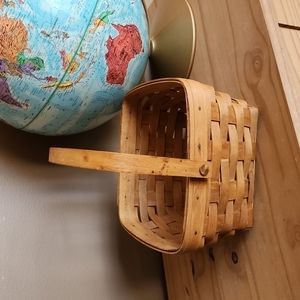 Vintage Longaberger basket
